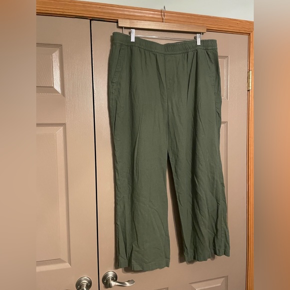 NWOT Bundle of 3 Old Navy Linen Wide Leg Pants Black Olive Green and Khaki - Picture 4 of 14